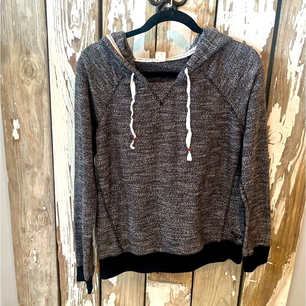 Roxy Black Hooded Pullover size XL